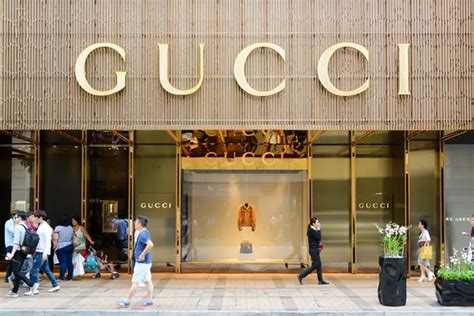 internship at gucci